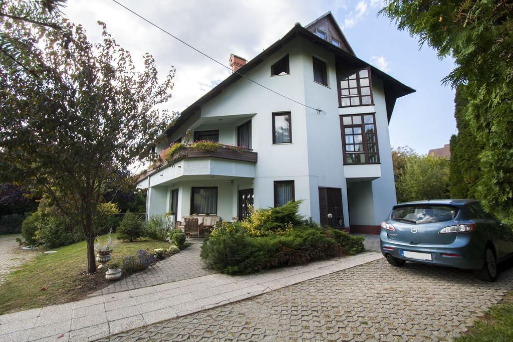 Dominika Apartman Hotel Budapest Exterior photo