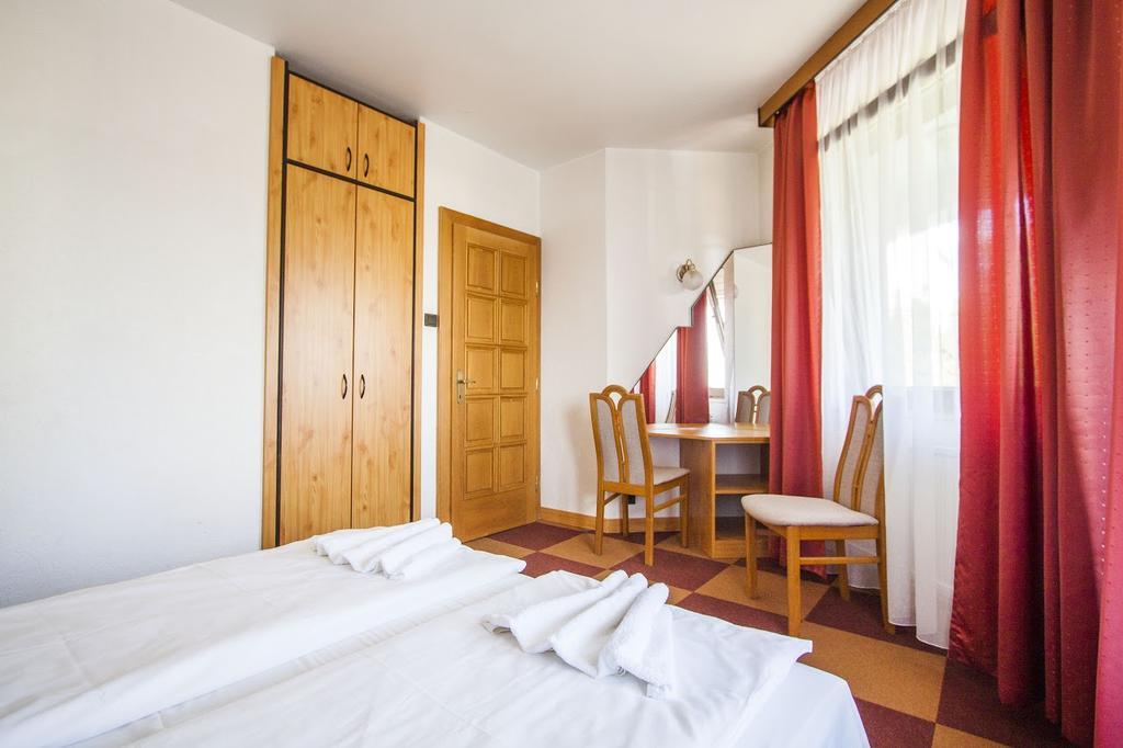 Dominika Apartman Hotel Budapest Exterior photo