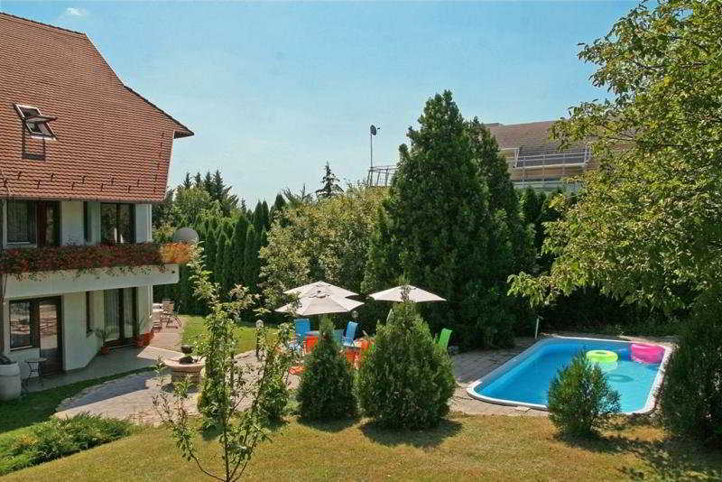 Dominika Apartman Hotel Budapest Exterior photo